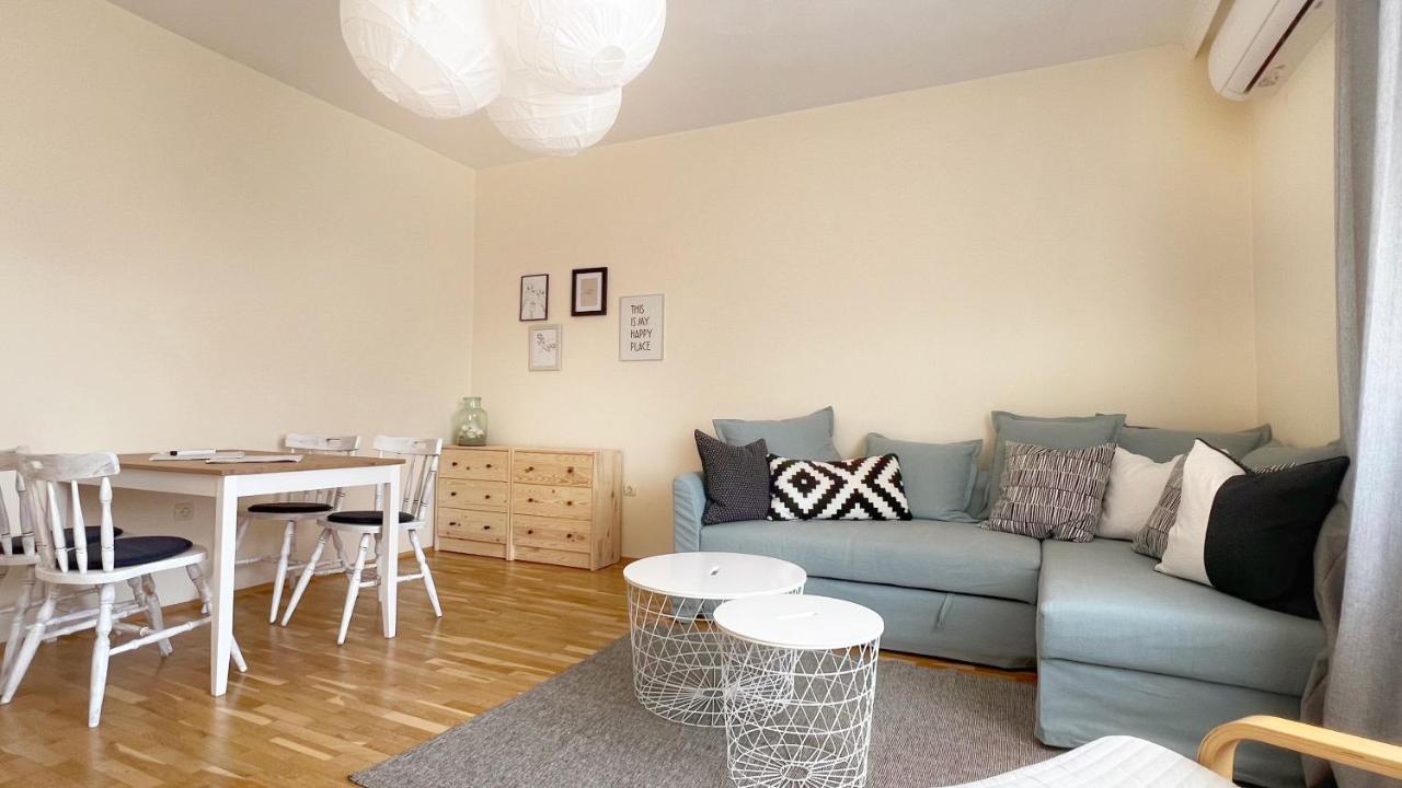 Lovely Apartment With Balcony In Pomorie Old Town By Flat Mаnаger Kültér fotó